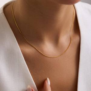 Collar de Cadena Minimalista con Circonitas, Delicado, en Capas, con Diseño de Cable Trenzado, Serpiente y Satélite, de Plata de Ley 925 y Chapado en Oro de 14K - Product Image 4