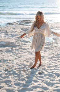 Super qualité Lurex tissu riche brodé Boho Chic Mini robe qualité supérieure femmes été plage dissimulation robe courte - Product Image 4