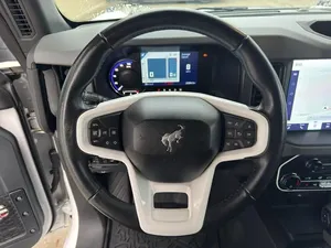 Ford Bronco Big Bend 2024 Certificado - Product Image 5