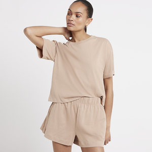 Tenue d'été légère et solide pour femmes, t-shirt à manches courtes, shorts confortables, respirant, écologique pour la maison et les activités de plein air - Product Image 3
