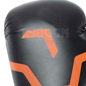 Guantes de boxeo profesionales de diseño personalizado Guantes de boxeo resistentes Guantes de boxeo hechos de cuero - Product Image 6