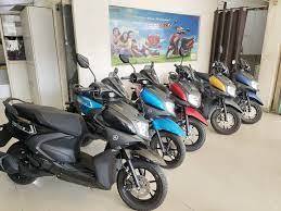 ¡Genuine 2025 Yamaha RayZR 125 Exclusive Premium Sport Scooter a la venta con descuento! - Product Image 4