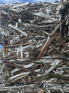 Chatarra de Extrusión de Aluminio 6063 - Chatarra de Perfil de Aluminio con 99% de Aluminio - Product Image 6