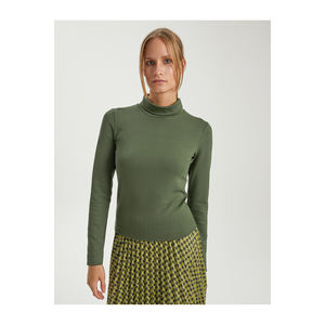 Chemise à col roulé en mélange de viscose pour femmes BGN, confortable et élégante, fabriquée en Turquie - Product Image 6