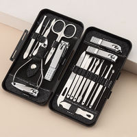 Juego de Manicura y Pedicura Profesional Clásico de Acero Inoxidable Dom Med Dynamics, Kit de Herramientas de Cuidado Personal, Bolsa de Viaje Portátil con Logotipo Personalizado