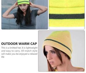 Gorros de Invierno Personalizables al por Mayor, Reflectantes, de Punto, con Puño, Bordados a Mano, Transpirables e Impermeables - Product Image 6