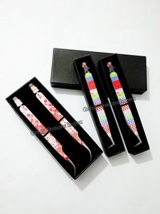 Pinza de Extensión de Pestañas Curva con Diseño de Muñeca de Halloween, Recubrimiento de Papel de Halloween de 90 Grados, Estilo Nuevo, Instrumento de Belleza - Product Image 2