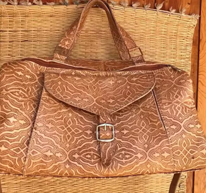 Sac de voyage en cuir marocain artisanal Weekender d'inspiration vintage avec motif amazigh - Product Image 4