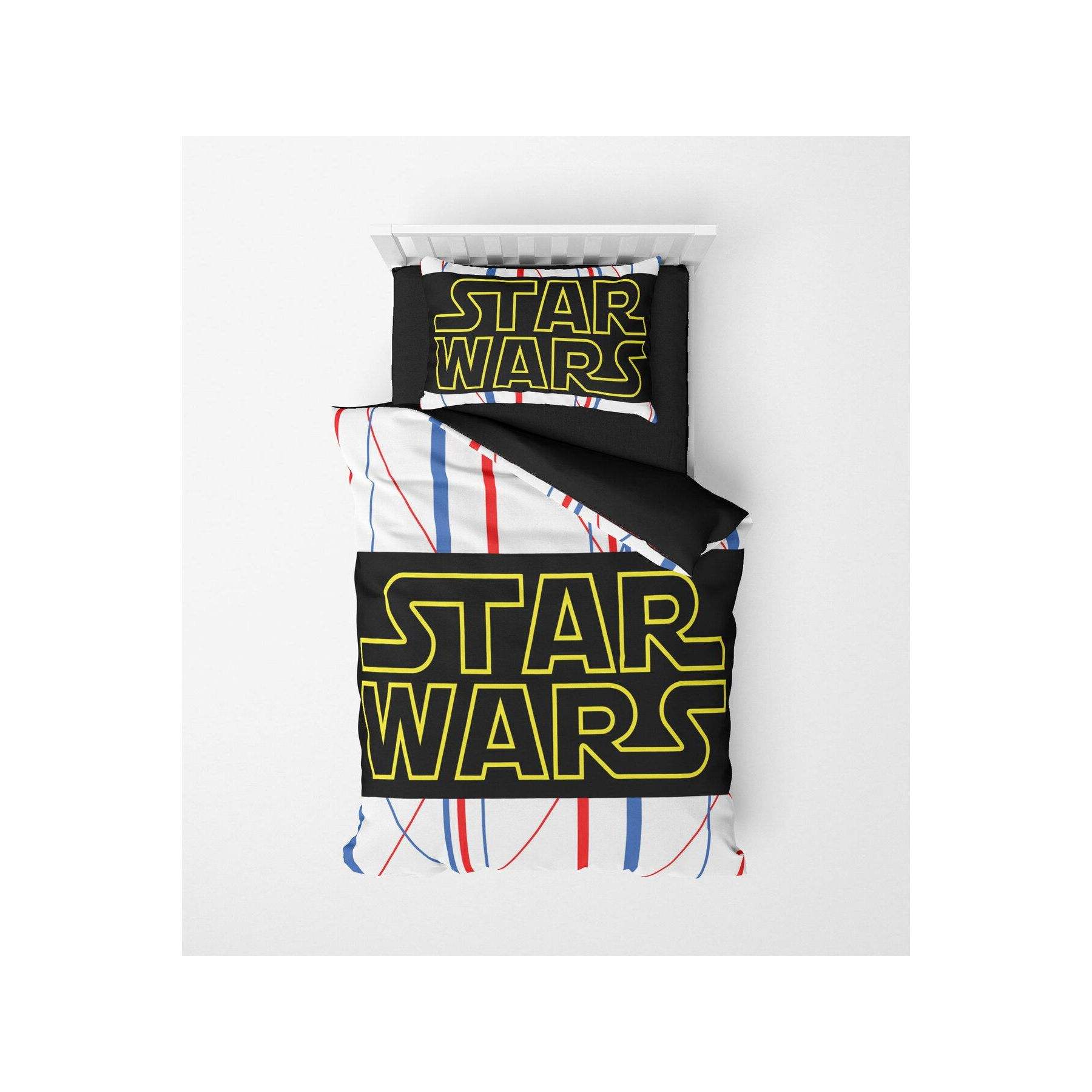 มีสีสัน