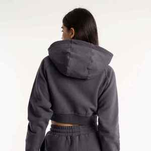 Pull à capuche à manches longues personnalisé en gros femmes haut court sweat à capuche de sport court à capuche imprimé capuche courte pour les femmes - Product Image 2