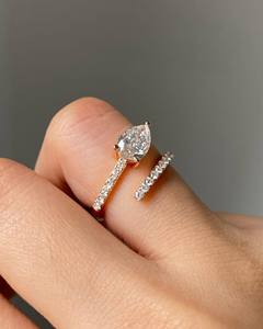 Anillo de Plata de Ley con Circonita Blanca de Corte Elegante, Joyería de Plata 925 para Mujer, Anillo al por Mayor - Product Image 4