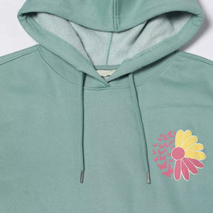 Sudaderas con capucha informales OEM de alta calidad para mujer 100% algodón Impresión de logotipo personalizado Producto de invierno con bolsillos Nuevo estilo - Product Image 3