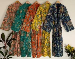 Bata de dama de honor, batas, ropa de Bata de algodón, kimono Kantha hecho a mano - Product Image 1