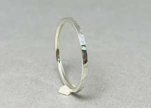 Bagues martelées personnalisées de haute qualité à la mode Bagues épaisses simples à la mode Bijoux maigres de Bohème en argent très vendus - Product Image 5