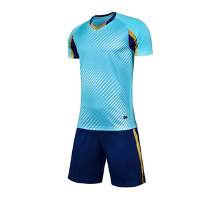 High Quality Customizable Soccer Uniform Kits for European Clubs and Players <b>Comfortable</b> New 2025 Season Wholesale Soccer Wear - Product Image 5