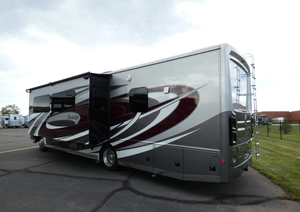 Camping-cars d'occasion pas chers 2023 2022 2024 en gros, Fleetwood Bounder Classe A 35K pour voyages en famille - Product Image 5