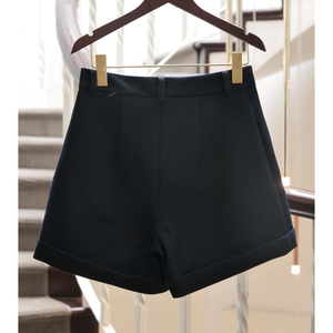 กางเกงขาสั้นสตรีสไตล์เวียดนาม Enzo สีน้ำเงินเข้มป้ายเสื้อผ้าแฟชั่นผลิตตามสั่งราคาถูกผ้าหรูหราคุณภาพสูงพร้อมส่ง - Product Image 3