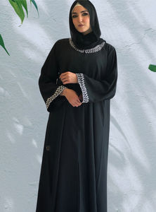 Vente en gros Abaya de luxe en satin conçue sur mesure vêtements islamiques hauts pour femmes adultes petites tailles de XS-XXL manches à volants en soie - Product Image 2