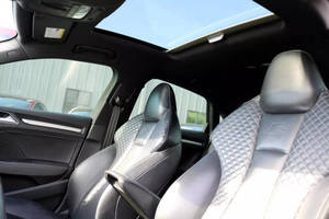 Audi S3 2.0T quattro Premium Plus 2020 en parfait état - Product Image 2