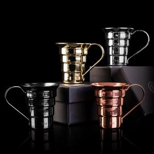 Jigger à double face en cuivre de qualité supérieure, mesure de précision pour cocktails, design élégant, équilibre parfait pour une utilisation professionnelle au bar - Product Image 5