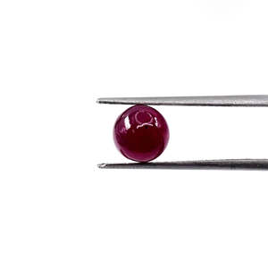 Rubis en vrac de haute qualité de Bangkok, calibrés 6 mm et 7 mm, taille brillant, cabochons ronds, couleurs jaune et rouge, dos plat - Product Image 2