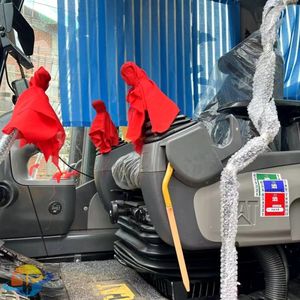 รถขุด CAT3202L คุณภาพสูงสำหรับขาย พร้อมบริการหลังการขายที่ยอดเยี่ยม รับประกัน - Product Image 1