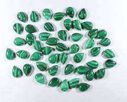 Cabochon de malachite poire 18x13 MM de taille et de forme calibrées 13x18mm pour la fabrication de bagues et de conceptions personnalisées. - Product Image 6