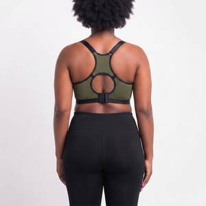 Sujetador deportivo OEM superventas para mujer de talla grande, con espalda cruzada, soporte medio, suave, para yoga y entrenamiento, top para gimnasio y fitness 2026 - Product Image 2