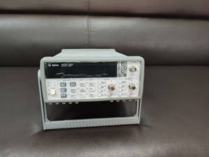 Contrôleur embarqué NI PXIe-8820 PXI, processeur double cœur 2,2 GHz, disque dur 250 Go, bande passante 132 Mo/s, pour tests de haute performance - Product Image 4