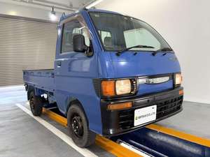 Camionnette 4x4 Suzuki Carry d'occasion, modèle 1993, parmi les plus vendues - Product Image 5