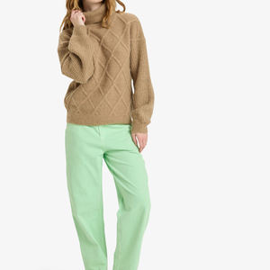 เสื้อสเวตเชิ้ตคอกลมแขนยาวสำหรับผู้หญิง คุณภาพสูง ผลิตจากผ้าโพลีเอสเตอร์/คอตตอนบุขนแกะ เป็นมิตรต่อสิ่งแวดล้อม น้ำหนักเบา ระบายอากาศได้ดี สวมใส่สบาย - Product Image 3