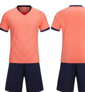 Ensemble de vêtements de sport scolaires, uniforme de club, impression sérigraphique personnalisée, jersey de football pour adultes en coton 100% uni, fabricants - Product Image 6