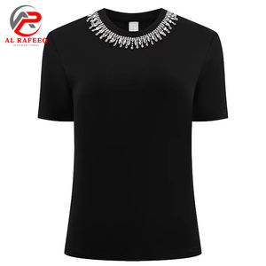 Camisetas de alta calidad para mujer al por mayor, tela suave de primera calidad, cadena de perlas, diamantes de imitación, abalorios, estilo elegante delicado para mujer, diario - Product Image 1