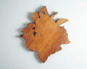 Décoration murale en bois Hibiscus – Panneau décoratif sculpté en forme de fleur pour la maison et le bureau |   Décoration murale en bois à finition naturelle - Product Image 3