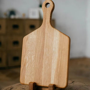 Tabla de cortar de madera hecha a mano de primera calidad, adición duradera, ecológica y elegante para cada cocina con acero inoxidable - Product Image 1