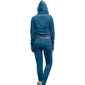 Conception de logo personnalisé Sweat à capuche court à épaules tombantes Top court tenue décontracté pour femmes à capuche - Product Image 2