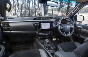 Camioneta Diésel Usada en Venta, 2.8T, 4 Puertas, Capacidad para 5 Asientos, Volante a la Derecha/Izquierda, Motor Turbo, Neumáticos de 17 Pulgadas, Interior Oscuro, Fabricación Alemana - Product Image 5