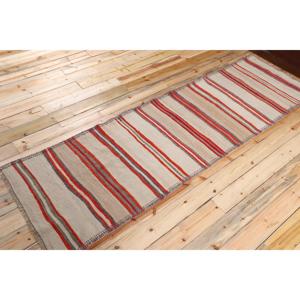 พรมตุรกี, พรมวินเทจขนาด 2.8x9.7 ฟุต, พรมคิลิมสีแดงขอบสีเทา - Product Image 2