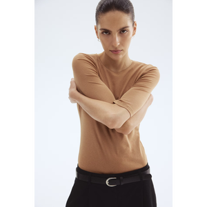 Top Trending Camisetas para mujeres Media manga Entrenamiento Fitness Camiseta Casual Tee OEM/ODM Proveedor al por mayor de Bangladesh - Product Image 4