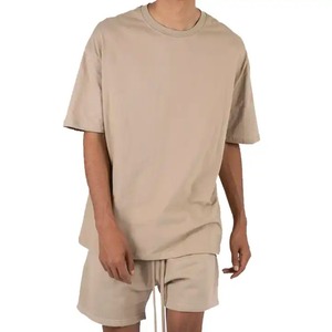 Conjunto de dos piezas de camiseta y pantalones cortos para hombre de alta calidad OEM 100% algodón estampado digital largo para verano - Product Image 5