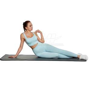 Ensemble décontracté soutien-gorge de sport et leggings – Écoresponsable, respirant, avec logo frontal – Tenue de sport premium pour le fitness quotidien - Product Image 5