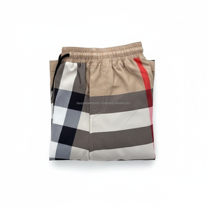 Pantalones Cortos Casuales de Hombre a Cuadros Beige de Lujo, Pantalones Cortos de Moda con Cordón para la Playa de Verano con Patrón a Cuadros de Alta Calidad - Product Image 5