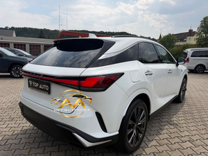 Lexus RX-Series RX 450 SUV 2026, Faros LED, Transmisión Automática, Motor de Gasolina de 2.0L, Techo Panorámico, Cámara Trasera de 360° - Product Image 2