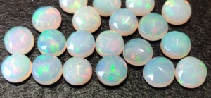 Opale éthiopienne naturelle ronde taille rose 5 mm - Opale ronde taille rose en vrac - Product Image 4