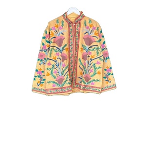Veste d'Hiver en Coton Indien avec Broderie Florale à la Main, Veste Unisexe, Manteau Fait Main, Pardessus Style Boho Hippie, Suzani - Product Image 1