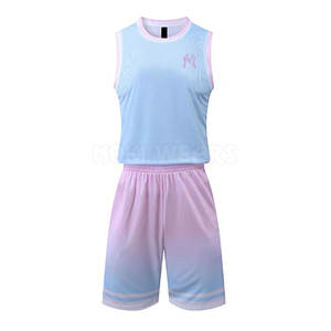 Material duradero Cómodo uniforme de baloncesto Color sólido Hecho en Pakistán Uniforme de baloncesto - Product Image 1
