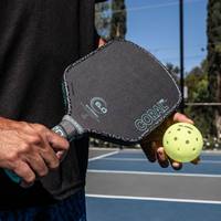 Nouvelle pagaie de pickleball SIX ZERO Coral Pro 16 mm 2026, 60 % fibre de carbone, finition mate pressée à chaud, motif ondulé, 230 g, sans revêtement.