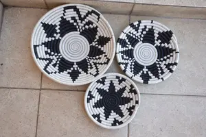 Nouveaux paniers muraux en bambou à ressort vertical faits à la main Décoration d'intérieur pour la vente en gros - Product Image 3