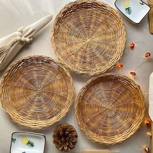 Assiette à nourriture en rotin tissé à la main, vaisselle écologique naturelle - Product Image 5