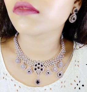 Nupcial AD Conjunto de joyas de latón de calidad premium Brillo elegante y estilo clásico atemporal para compra a granel - Product Image 1